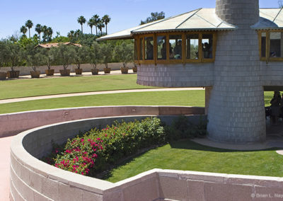 Capturing Spiral Design of Frank Lloyd Wright