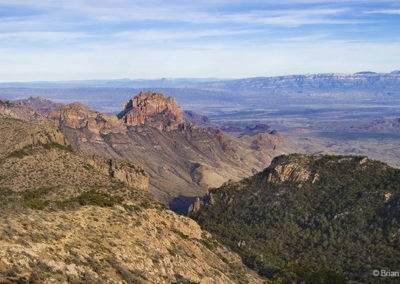 Mountains under the southwestern sun