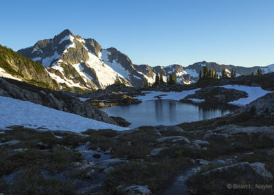 Lake and mountain glory