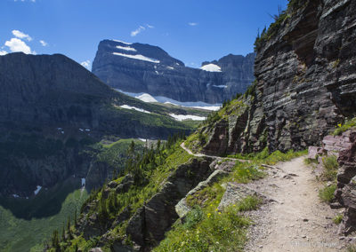 Trail view to mountain glaciers