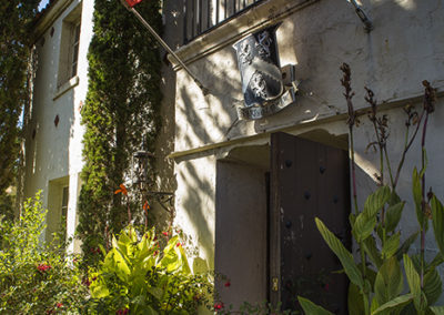 Lifestyle Wine country entryway